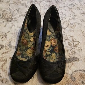 Elegant Black Women's Shoes